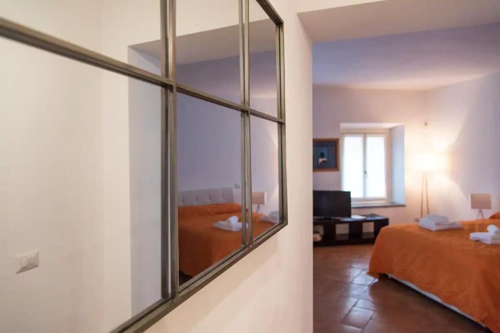 Hidden Retreat - Duomo Apartment Milan Exterior photo